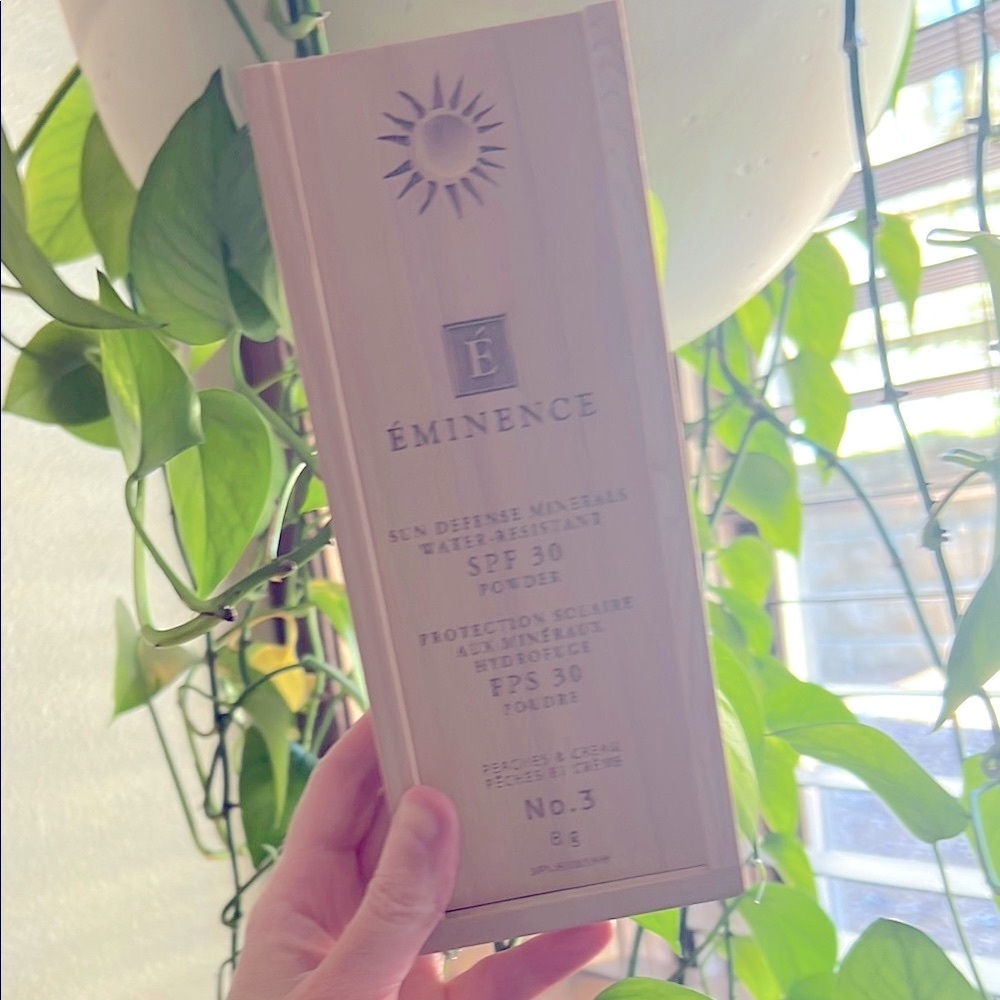 Sun Defense Minerals SPF 30 Powder - No. 3 peaches and cream (old formula)